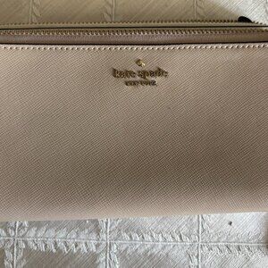 New Kate Spade Beige-Off White-Double Zippered wallet-Large